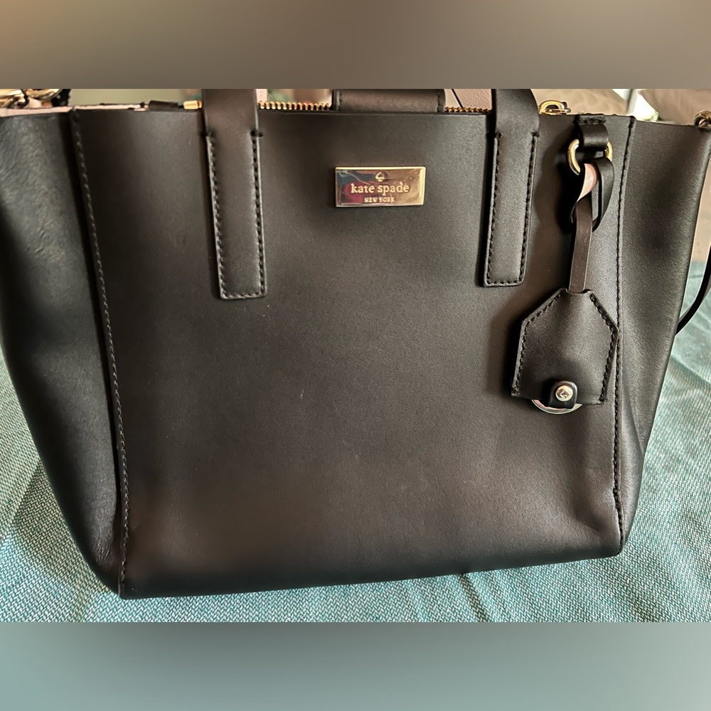 Kate Spade leather purse, medium size